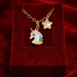Unicorn & Yıldız Detaylı Charm Kolye